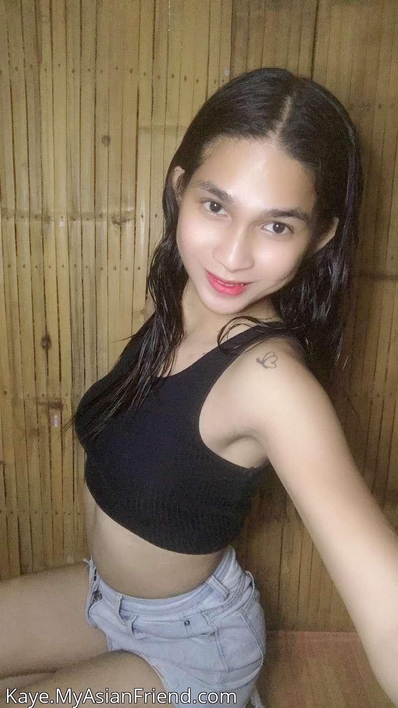 Monday Thirst Trap - Kaye