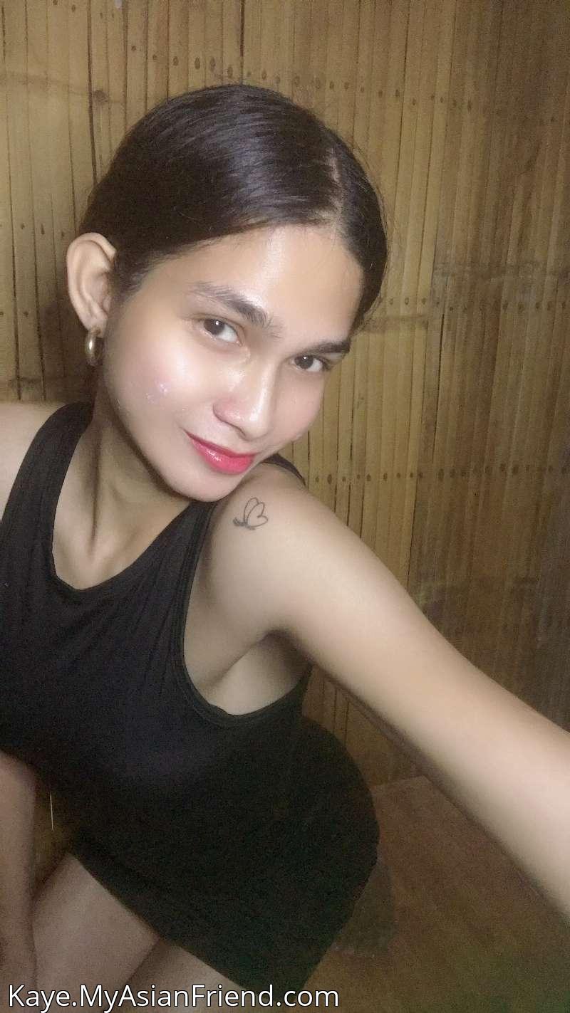 Wednesday Night, Hair Back - Kaye